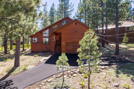 13040 Hillside Drive, Truckee CA 96161-0336