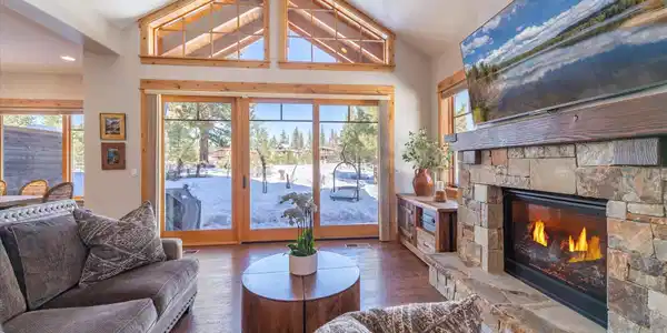 10232 Valmont Trail