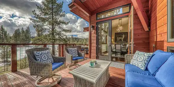 9121 Heartwood Drive
