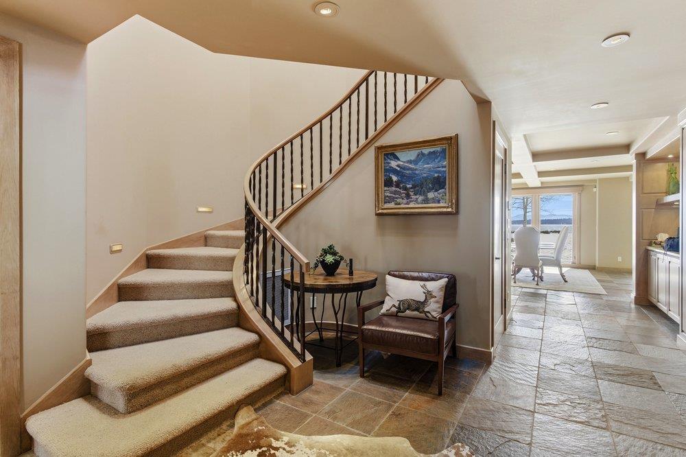 Image 1: Tahoe Lakefront Specialist, Entry Fleur du Lac Estates #17