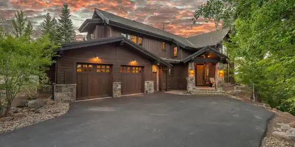 10660 Talus Court, Truckee CA 96161