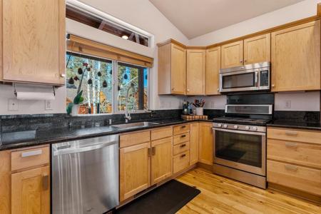 10647 Sara Bear Lane