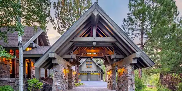 10250 Dick Barter, Truckee CA 96161