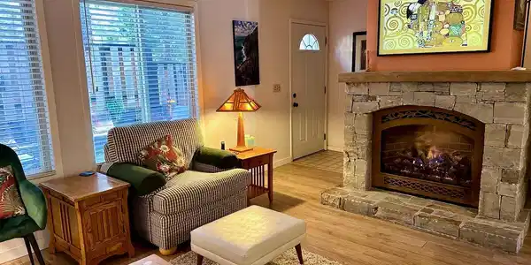 3101 Lake Forest Road