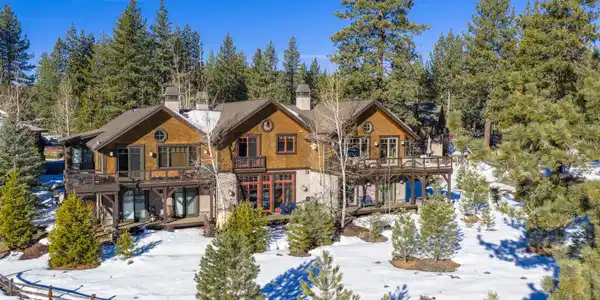 10213 Annies Loop, Truckee CA 96161-2719