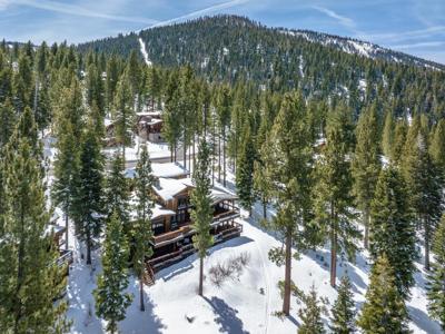 2344 Overlook Place