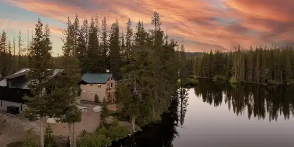 1132 Island Way, Soda Springs CA 95728-000