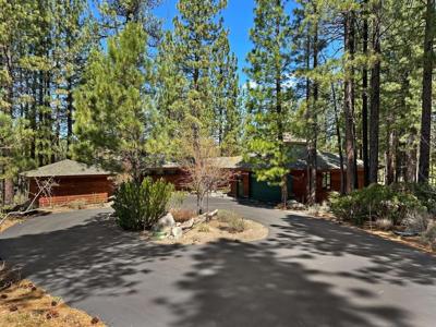 87 Bluff View