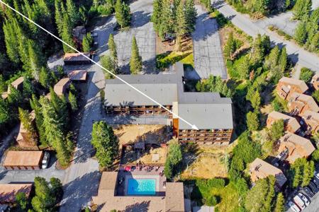 11591 Snowpeak Way
