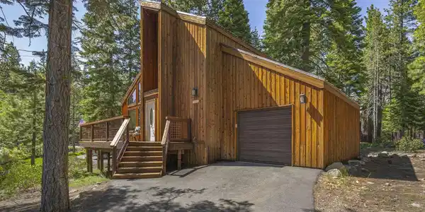 12331 Bennett Flat Road, Truckee CA 96161-0000