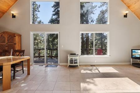51348 Jeffery Pine Drive