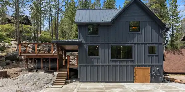 16172 Old Highway Drive, Truckee CA 96161