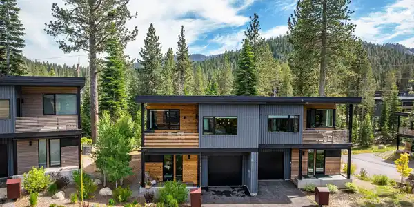 300 Palisades Circle, Olympic Valley CA 96146