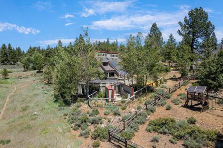 10390 Manchester Drive, Truckee CA 96161-0000
