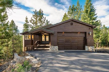 12391 Stockholm Way, Truckee CA 96161