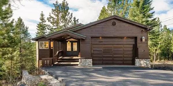 12391 Stockholm Way, Truckee CA 96161