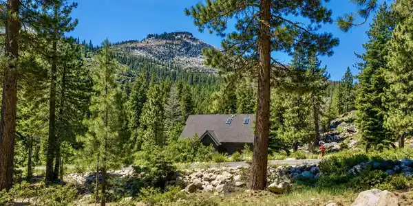 16481 Jebs Court, Truckee CA 96161