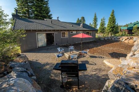 13861 Skislope Way