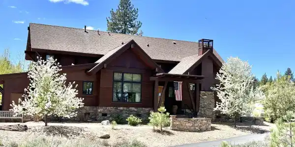 10200 Valmont Trail, Truckee CA 96161