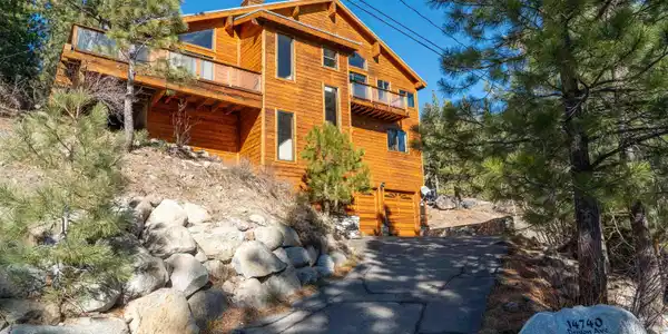 14740 Denton Avenue, Truckee CA 96161