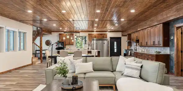 215 Carnelian Bay Avenue
