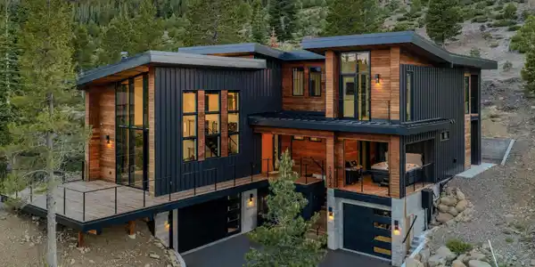 15612 Skislope Way, Truckee CA 96161