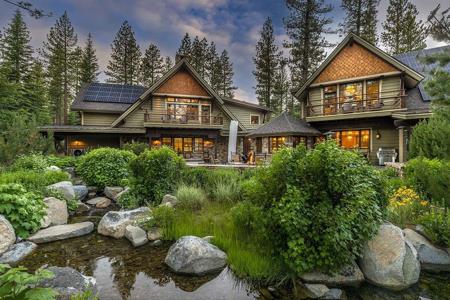 8133 Valhalla Drive