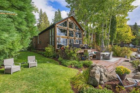 8714 Brockway Vista Avenue