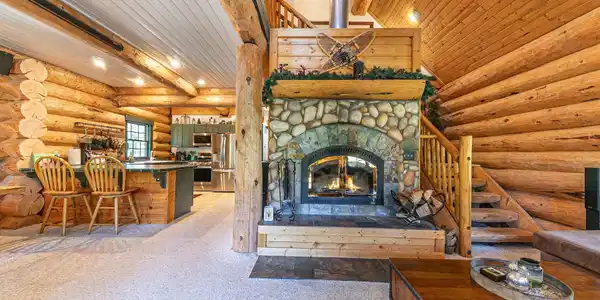 1461 Mineral Spring Trail