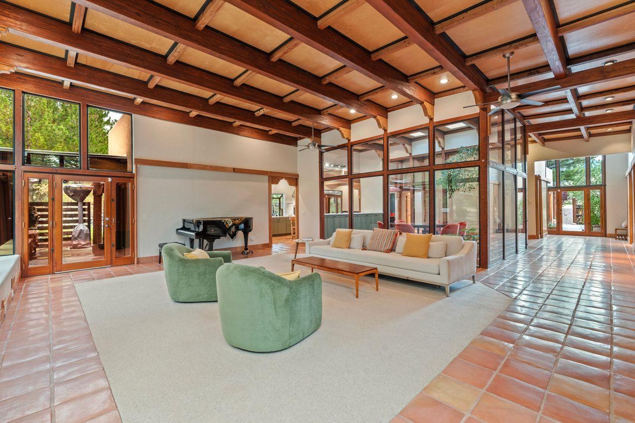 Image 3: Massive Great Room!
