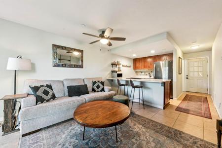 10085 Keiser Avenue # 5, Truckee CA 96161-0201