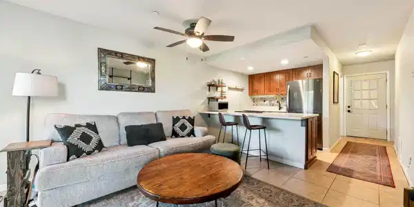 10085 Keiser Avenue # 5, Truckee CA 96161-0201