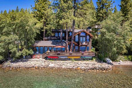 3334 Edgewater Drive
