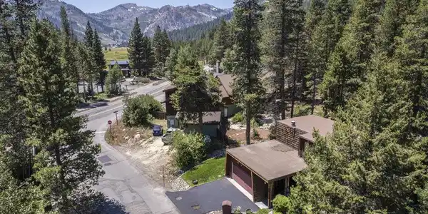 490 Winding Creek Road