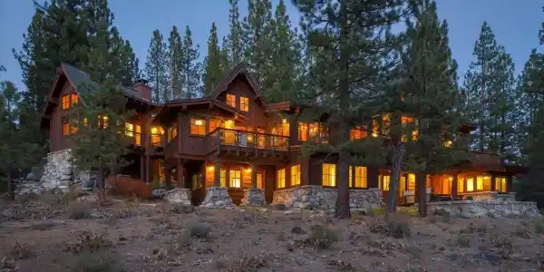 260 Laura Knight, Truckee CA 96161