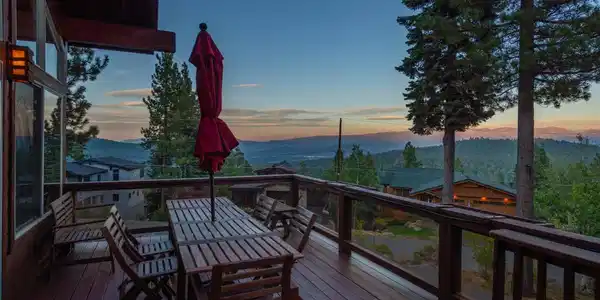 Image 2: VIEWS!!!