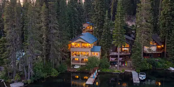 15066 South Shore Drive, Truckee CA 96161