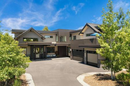 10952 Ryley Court, Truckee CA 96161