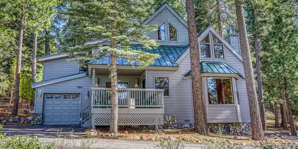 725 Conifer, Truckee CA 96160
