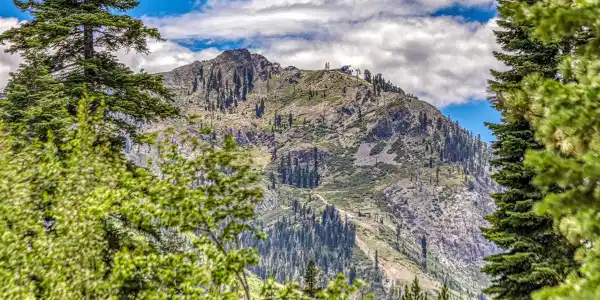 202 Hidden Lake Loop, Olympic Valley CA 96146