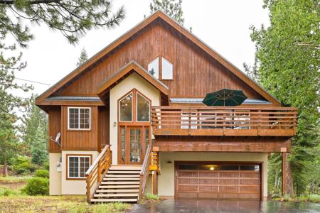 13074 Stockholm Way, Truckee CA 96161-6944