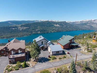 12276 Skislope Way, Truckee CA 96161