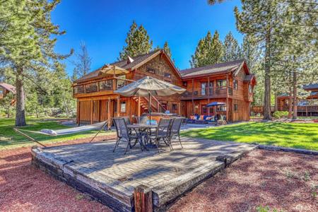 13165 Pinnacle Loop, Truckee CA 96161-0000