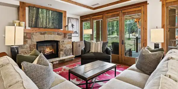 8001 Northstar Drive