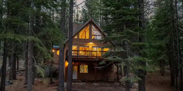 12730 Palisade Street, Truckee CA 96161