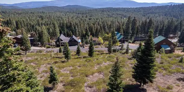 13038 Skislope Way, Truckee CA 96161-7031