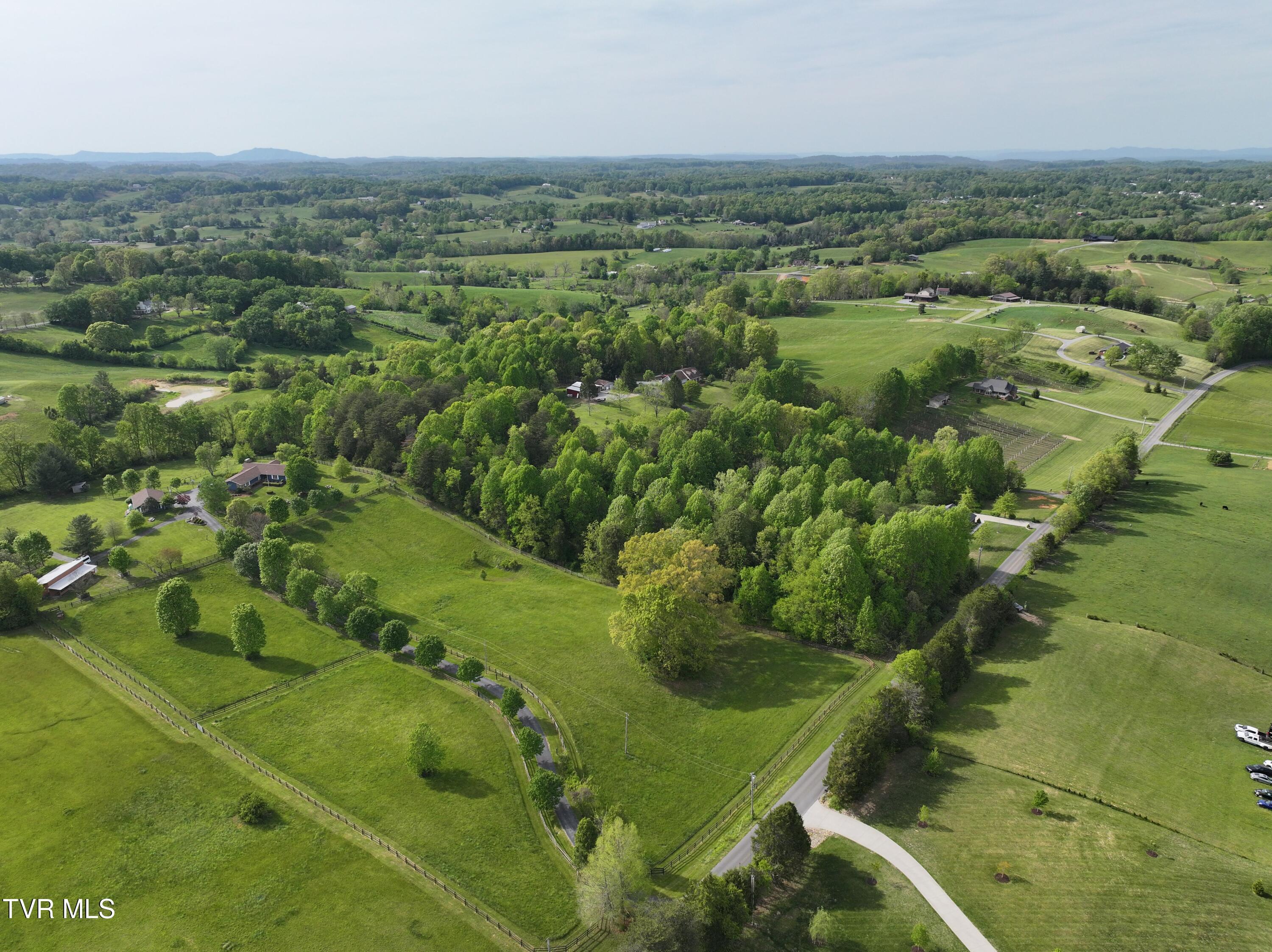Image 3: DJI_20260421170934_0085_D