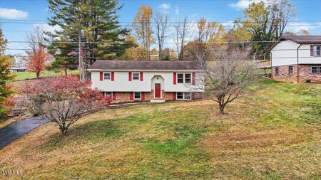 525 Cross Community Road