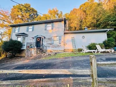 3205 Nola Lane