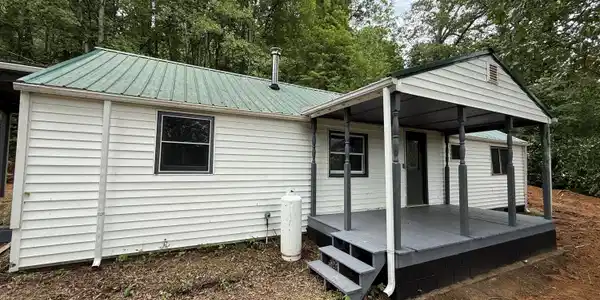 426 War Valley Road